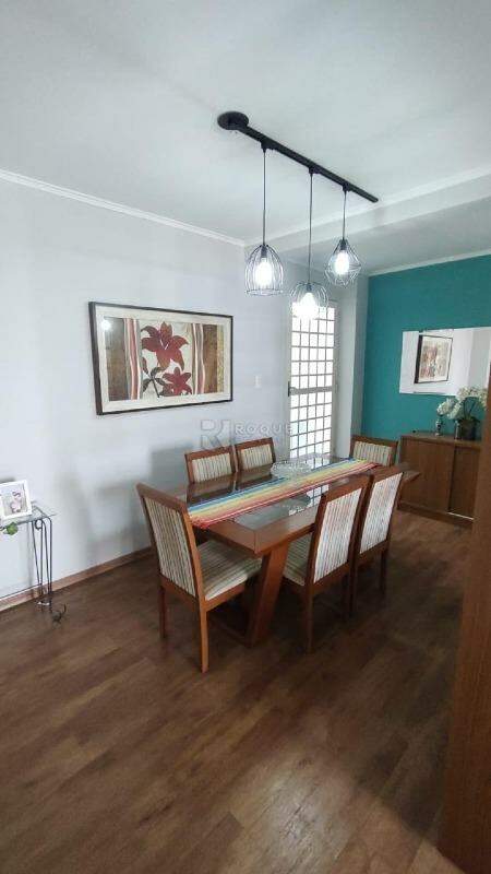 Casa Residencial à venda no bairro Vila Piza: 