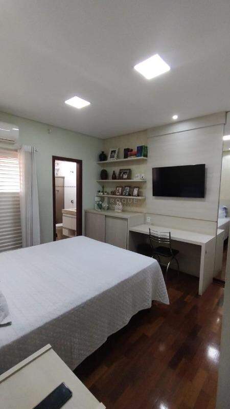 Casa Residencial à venda no bairro Vila Piza: