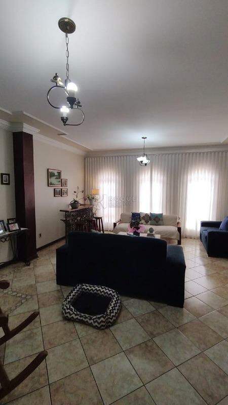 Casa Residencial à venda no bairro Vila Piza: