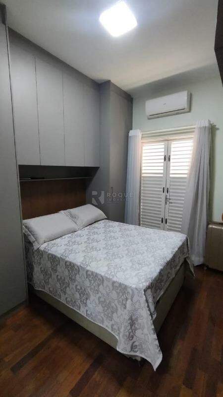 Casa Residencial à venda no bairro Vila Piza:
