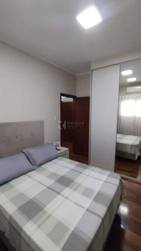 Casa Residencial à venda no bairro Vila Piza: