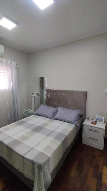 Casa Residencial à venda no bairro Vila Piza: