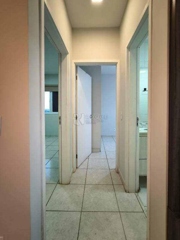 Apartamento à venda no bairro Chácaras Antonieta: ÁREA DE CIRCULAÇÃO