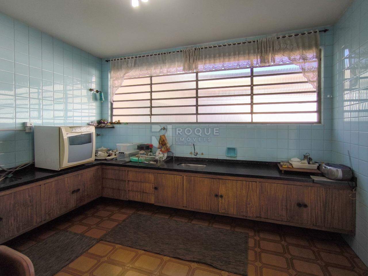 Casa Residencial à venda no bairro Cidade Jardim: COZINHA