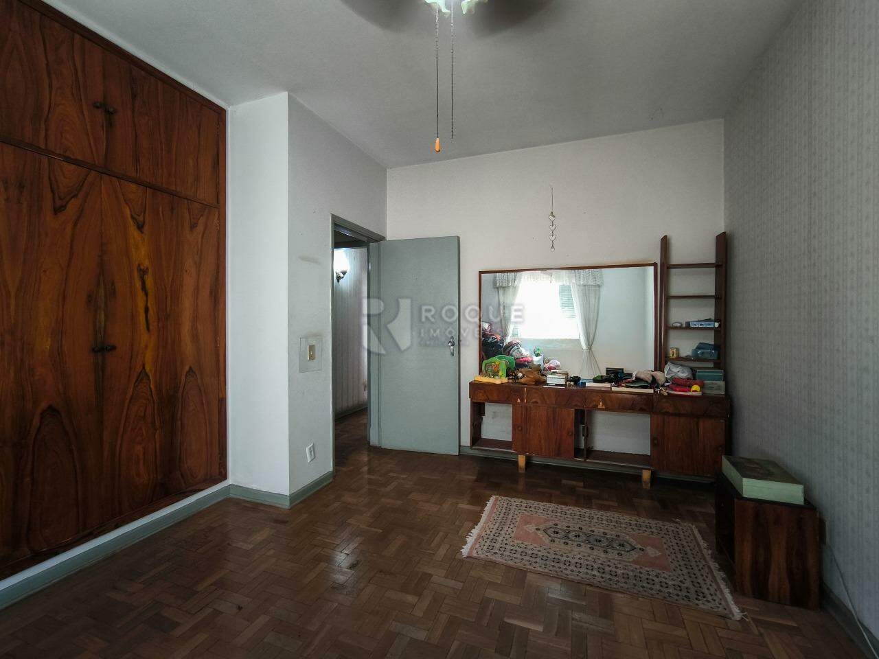 Casa Residencial à venda no bairro Cidade Jardim: DORMITÓRIO 2