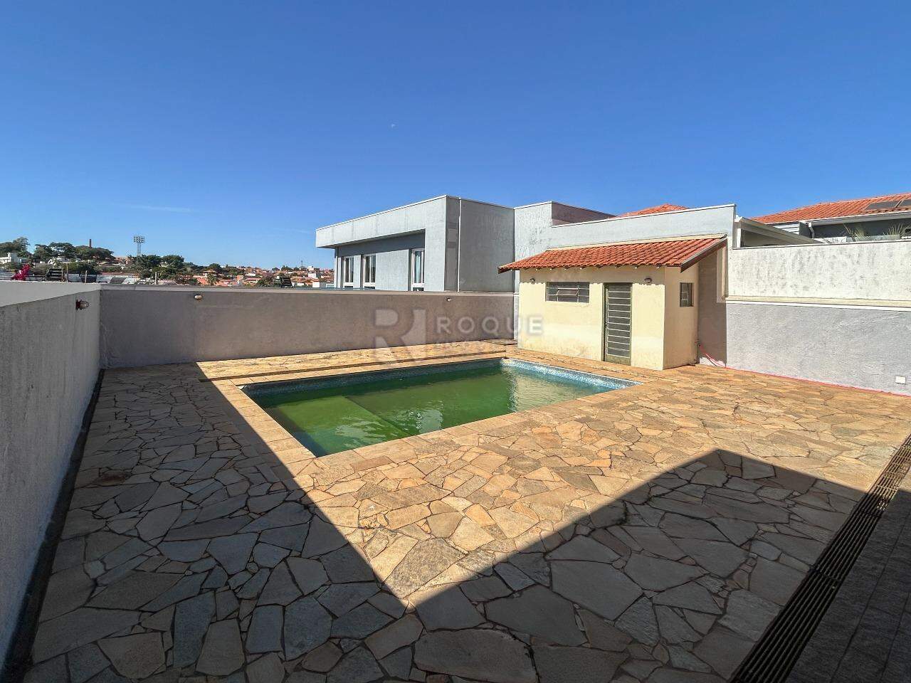 Casa em condomínio para aluguel no bairro Jardim Florença: Área externa
