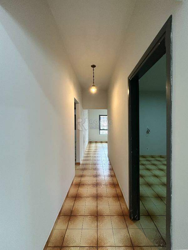 Casa Residencial para aluguel no bairro Vila da Glória: Hall