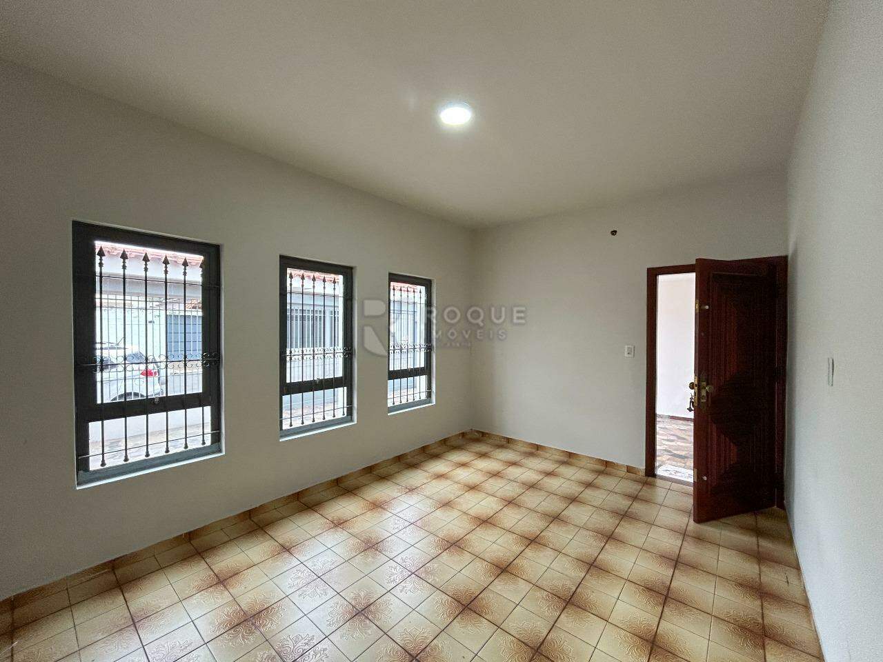 Casa Residencial para aluguel no bairro Vila da Glória: Sala