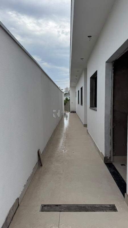 Casa em condomínio à venda no bairro Jardim Cidade Universitária II: 