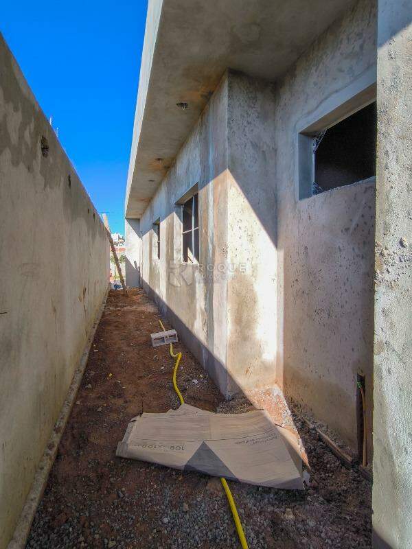Casa em condomínio à venda no bairro Jardim Cidade Universitária II: LATERAL EXTERNA