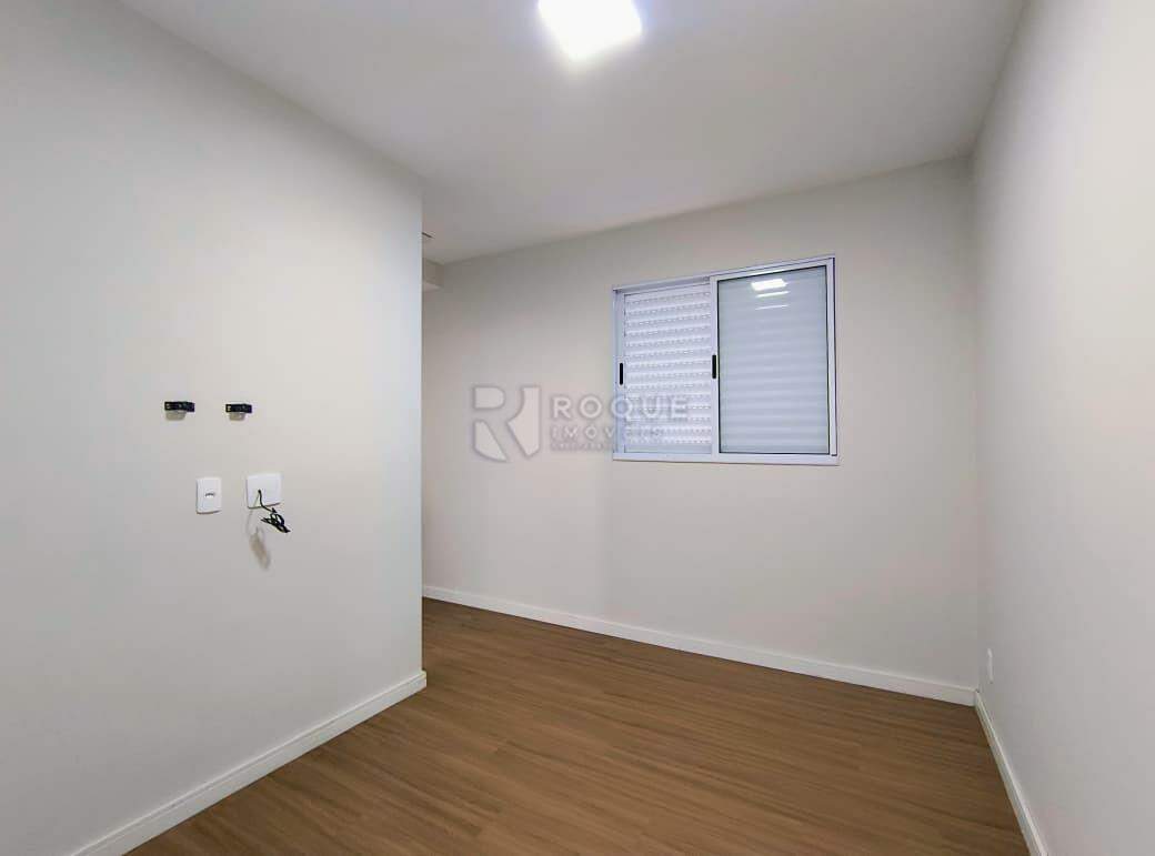Apartamento para aluguel no bairro Vale das Esmeraldas: Dormitório 02 suíte