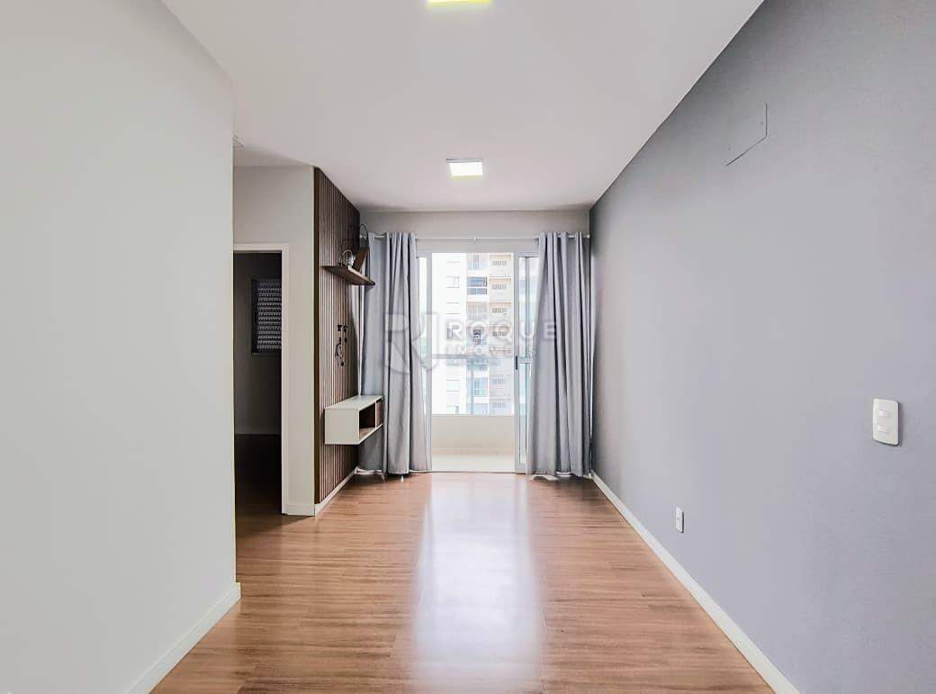 Apartamento para aluguel no bairro Vale das Esmeraldas: Sala