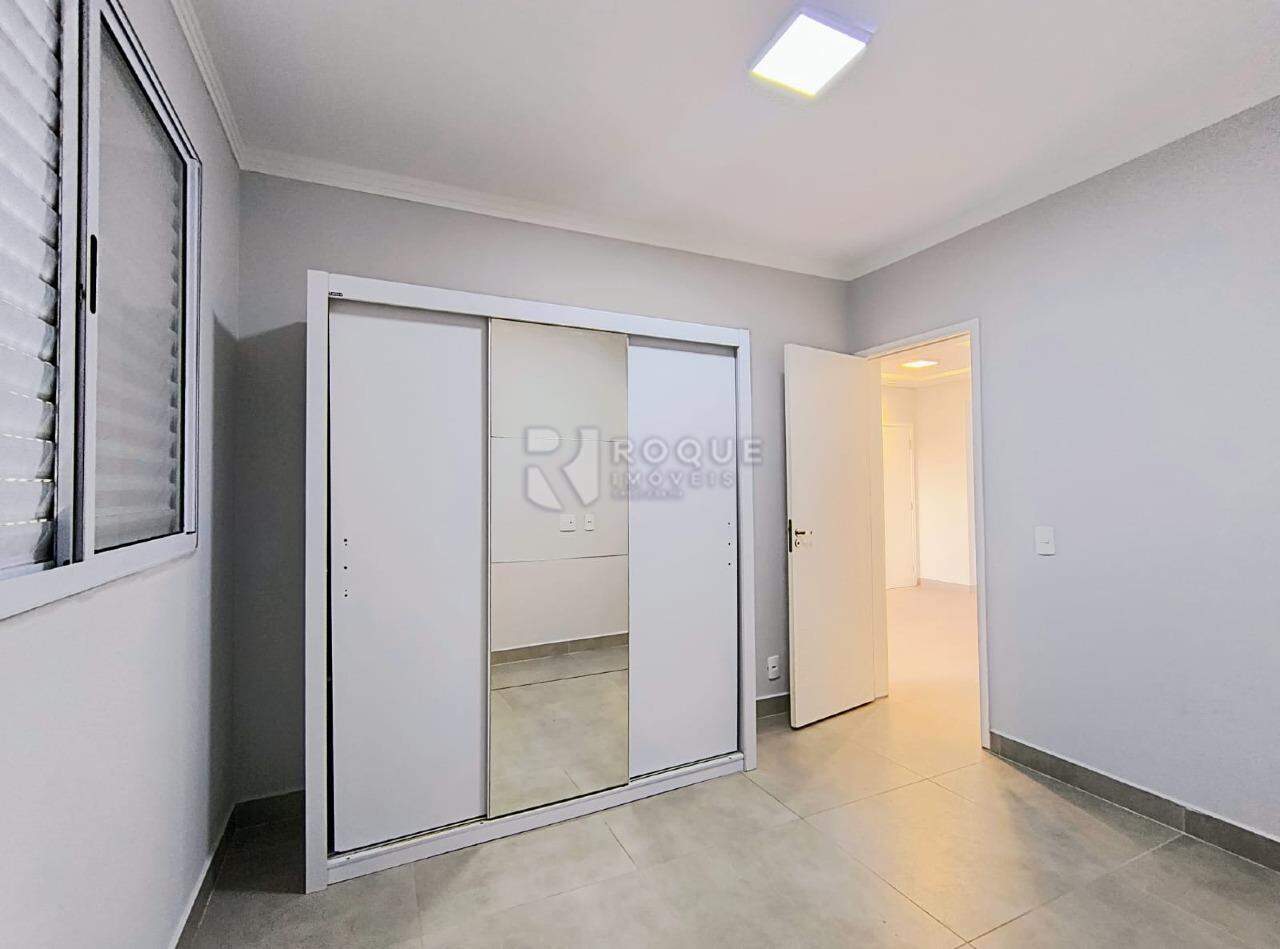 Apartamento para aluguel no bairro Vale das Esmeraldas: Dormitório suíte
