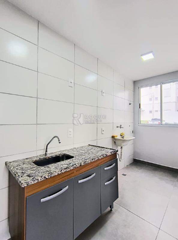 Apartamento para aluguel no bairro Vale das Esmeraldas: Cozinha