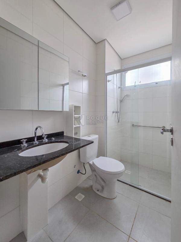 Apartamento à venda no bairro Jardim Florença: WC social 