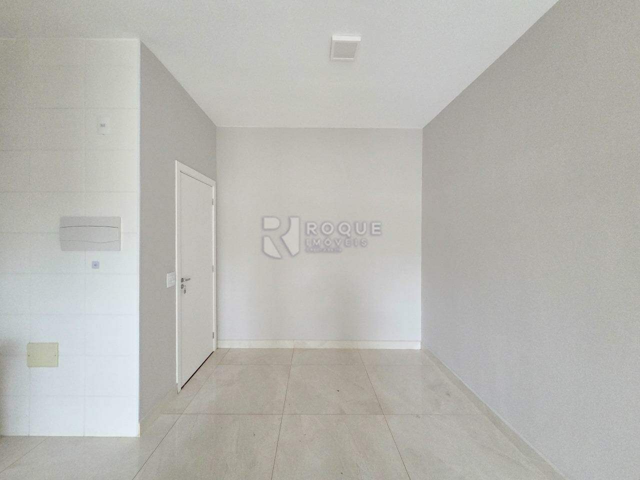 Apartamento à venda no bairro Jardim Florença: Sala 