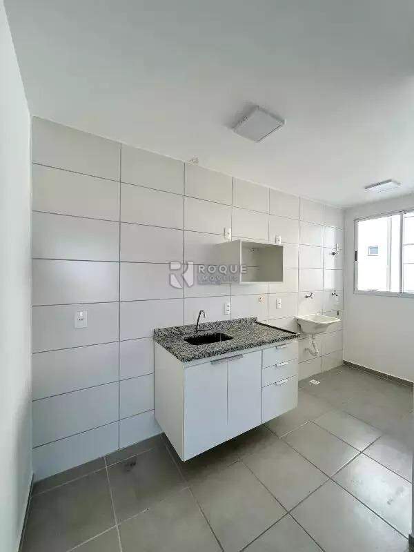 Apartamento à venda no bairro Vale das Esmeraldas: