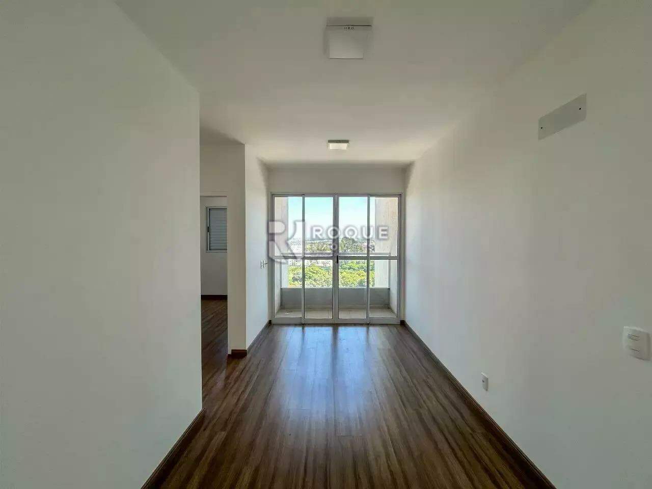 Apartamento à venda no bairro Vale das Esmeraldas: 