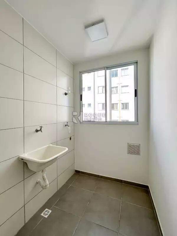 Apartamento à venda no bairro Vale das Esmeraldas: