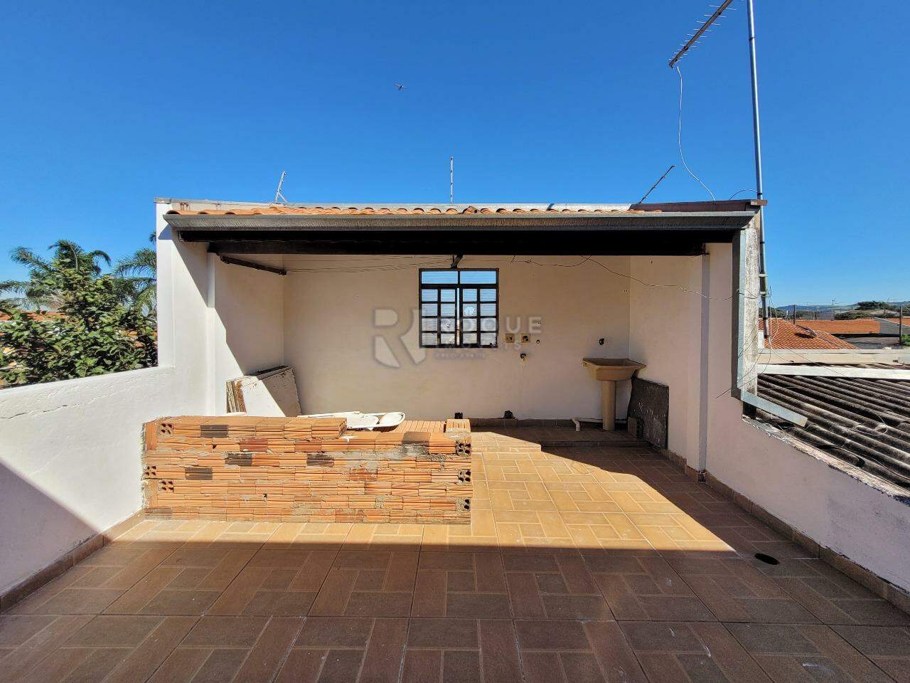 Casa Residencial à venda no bairro Jardim Morro Branco: Lavanderia