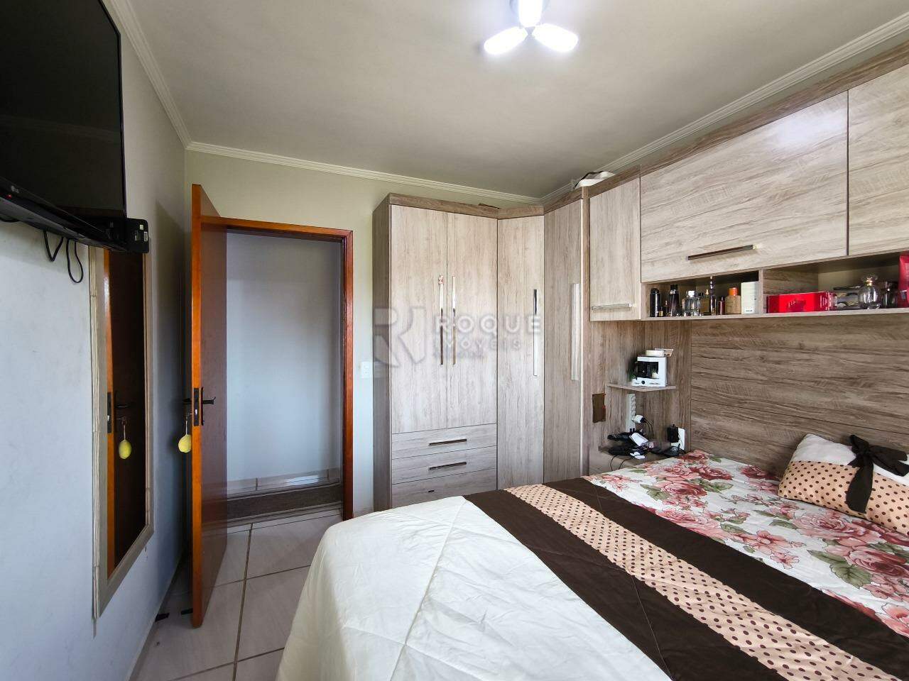 Apartamento à venda no bairro Jardim São Roque: DORMITÓRIO 1