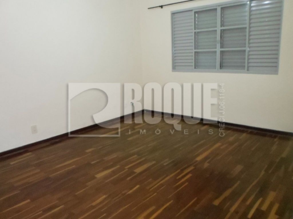 Casa Residencial para aluguel no bairro Jardim Mediterrâneo: Dormitório 3 suíte