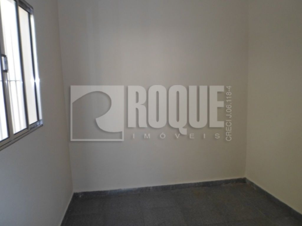 Casa Residencial para aluguel no bairro Jardim Mediterrâneo: Quarto de serviço