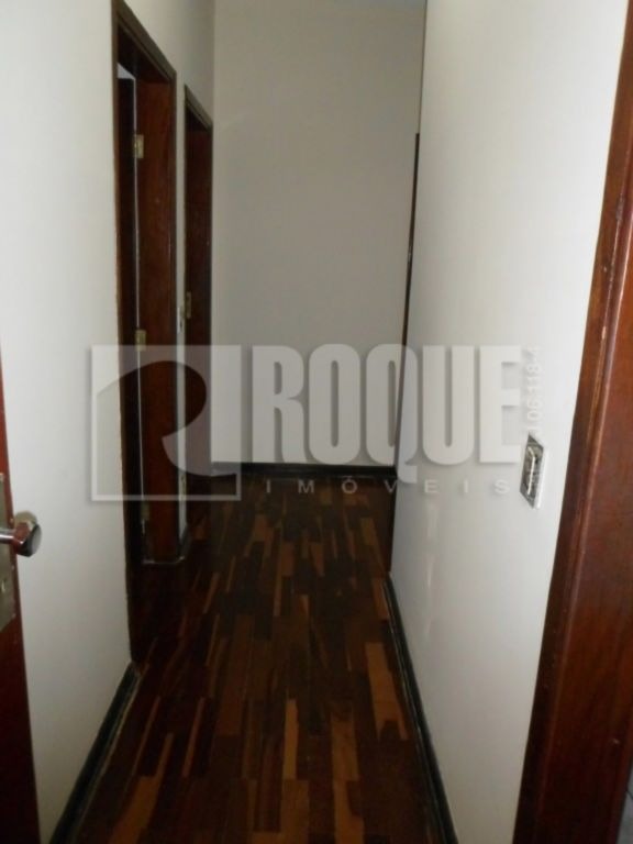 Casa Residencial para aluguel no bairro Jardim Mediterrâneo: Hall