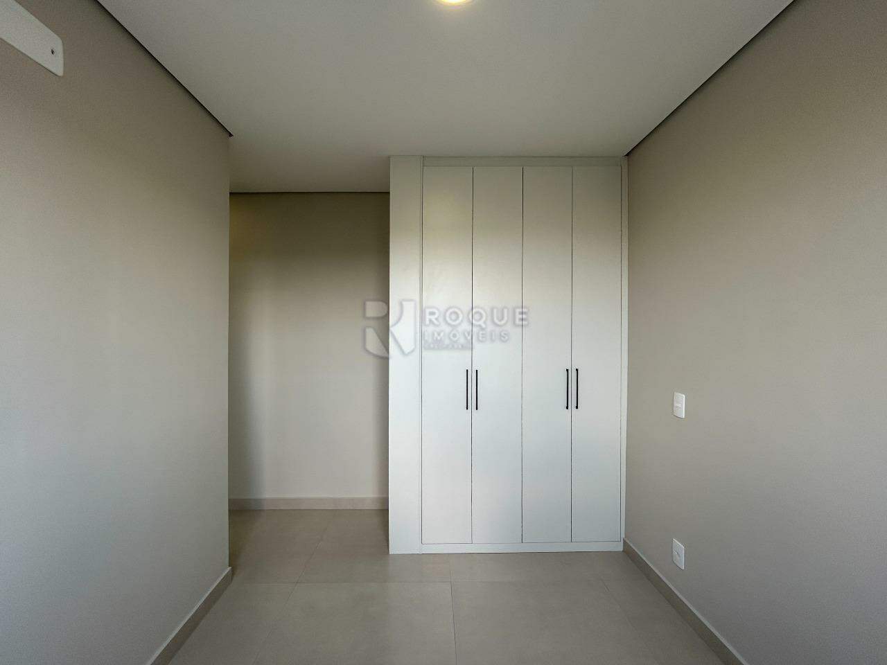 Apartamento para aluguel no bairro Jardim Esteves: Dormitório 2 suíte