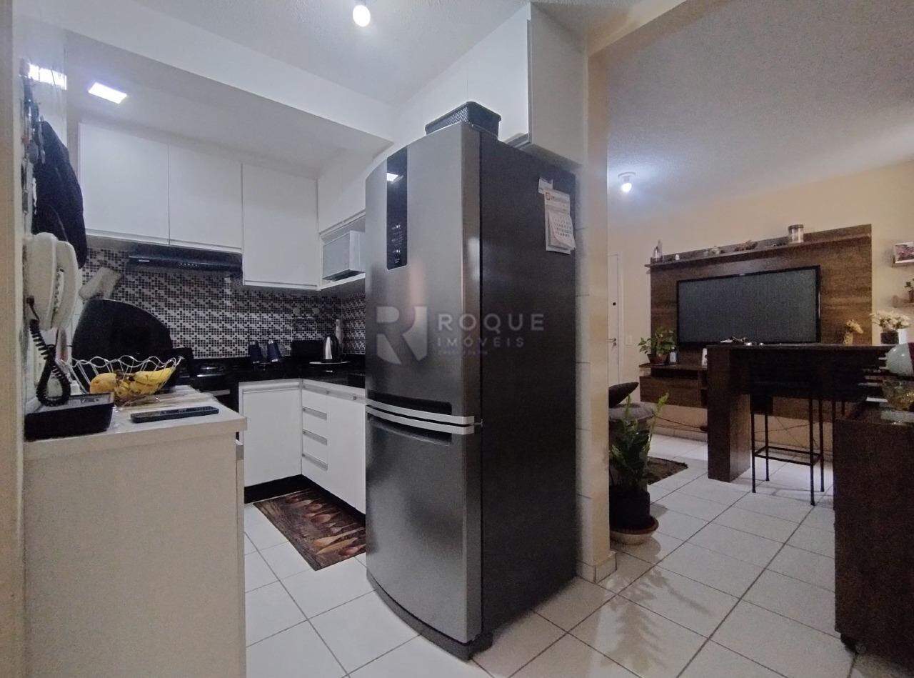 Apartamento à venda no bairro Residencial Rubi: 
