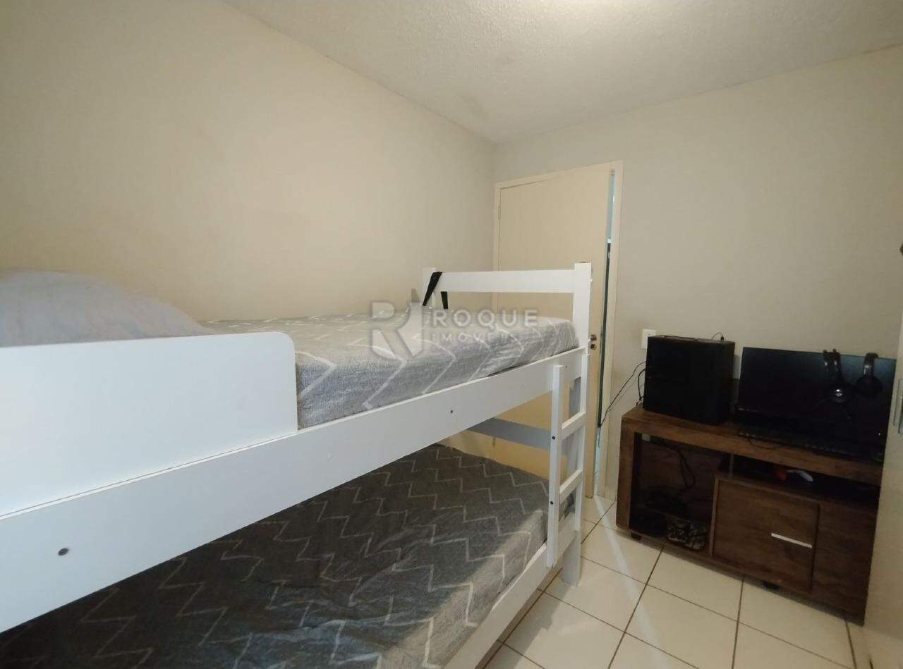 Apartamento à venda no bairro Residencial Rubi: 