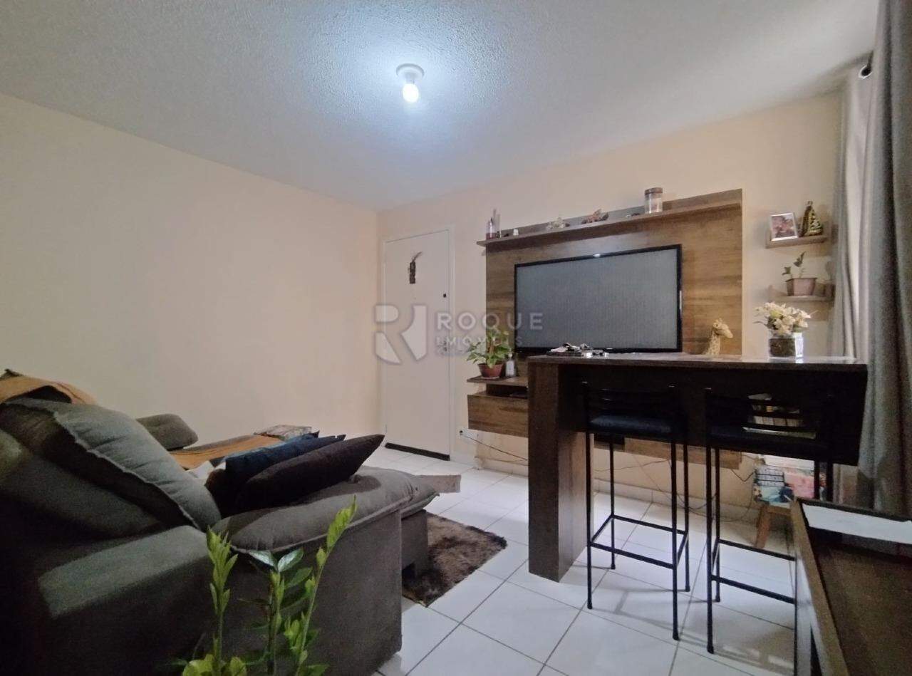 Apartamento à venda no bairro Residencial Rubi: 