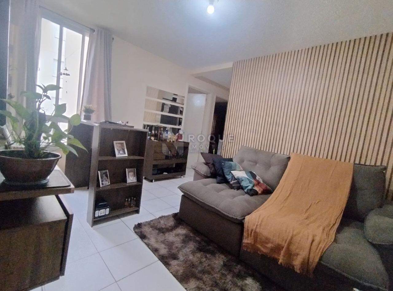 Apartamento à venda no bairro Residencial Rubi: 