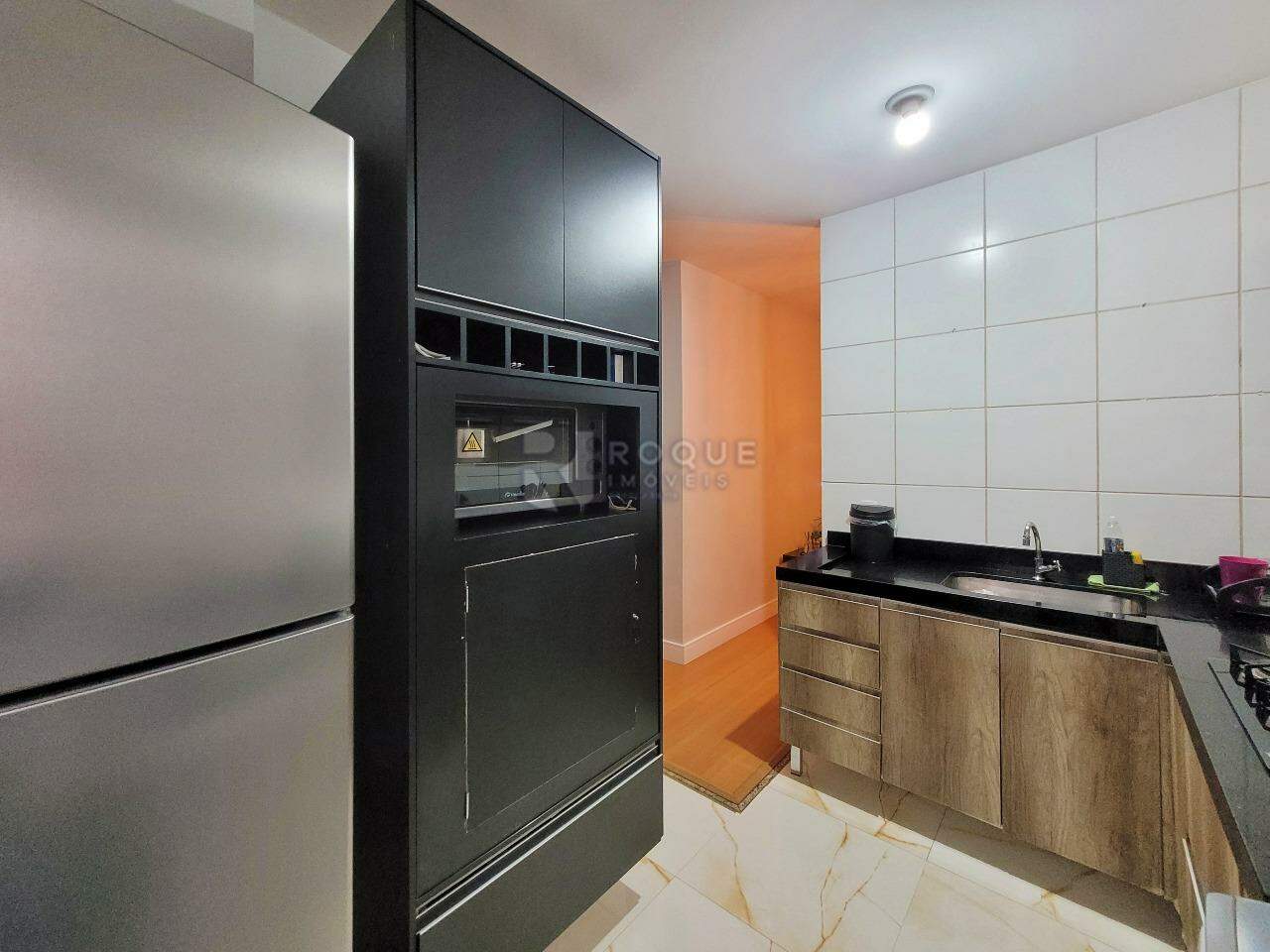 Apartamento à venda no bairro Residencial Rubi: Cozinha