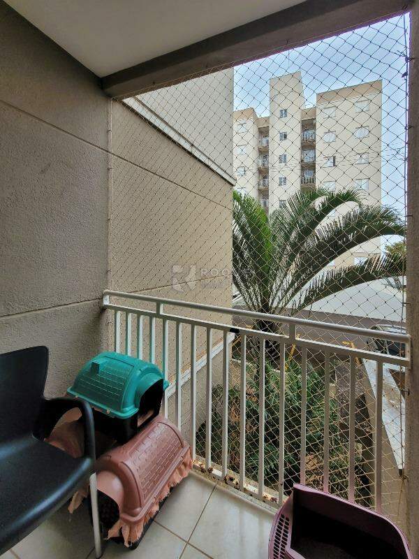 Apartamento à venda no bairro Residencial Rubi: Sacada