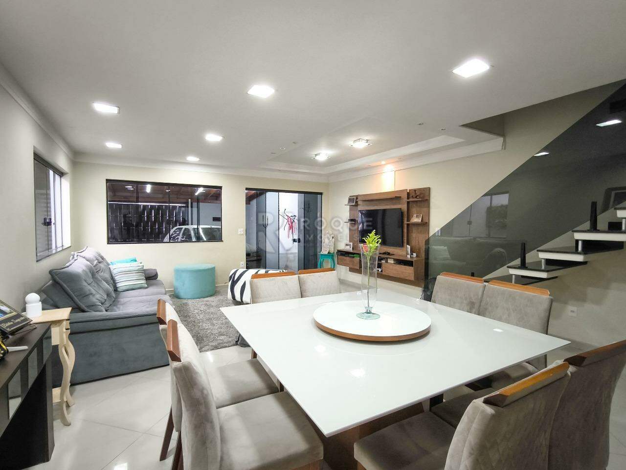 Casa Residencial à venda no bairro Jardim Residencial Roseira: SALA DE JANTAR