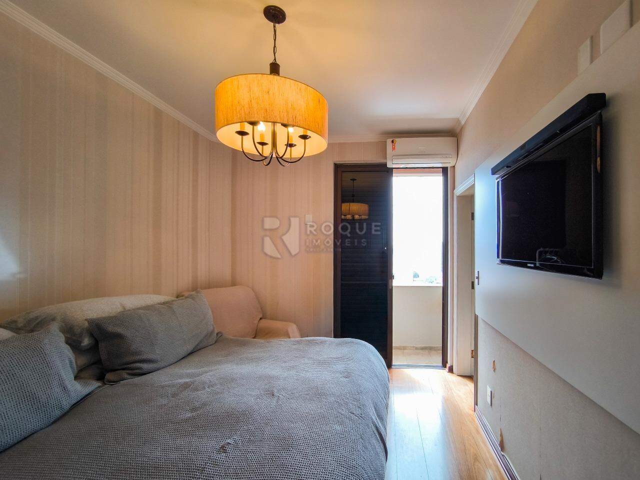 Apartamento à venda no bairro Centro: SUÍTE