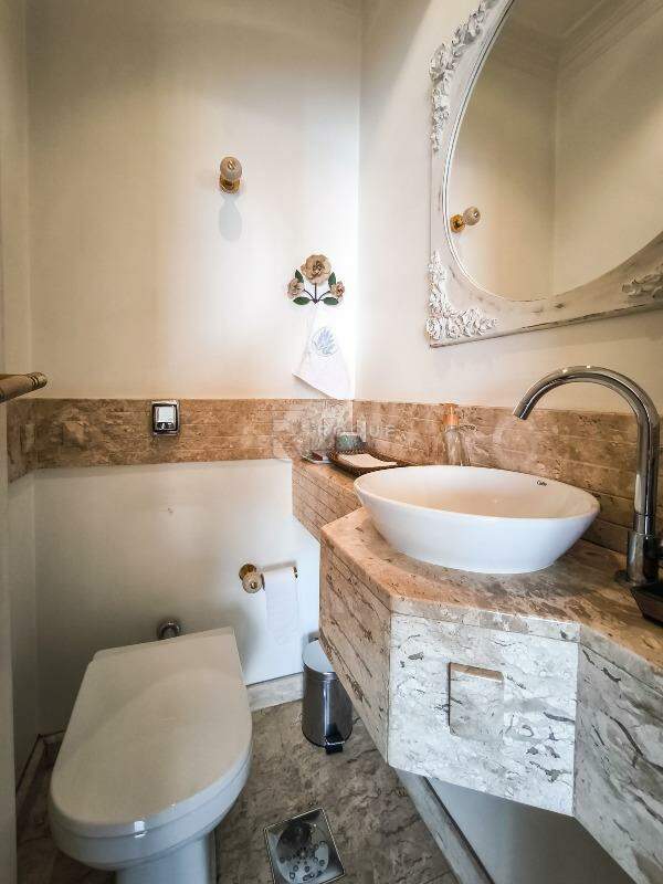 Apartamento à venda no bairro Centro: LAVABO