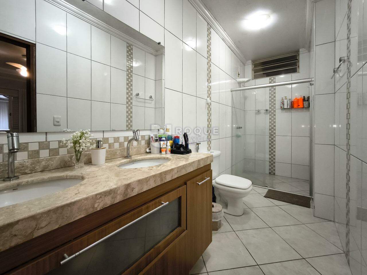 Casa Residencial à venda no bairro Jardim Vista Alegre: WC SUÍTE