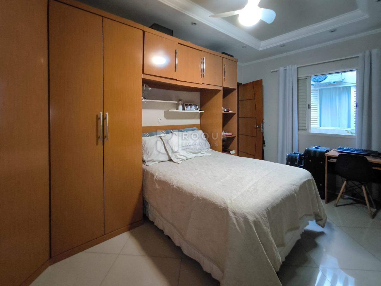 Casa Residencial à venda no bairro Jardim Vista Alegre: SUÍTE
