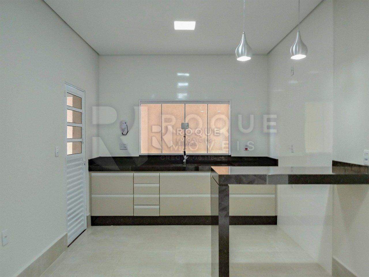 Casa Residencial à venda no bairro Parque Pompeo: Cozinha