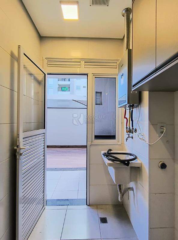 Apartamento para aluguel no bairro Chácara Boa Vista da Graminha: Lavanderia