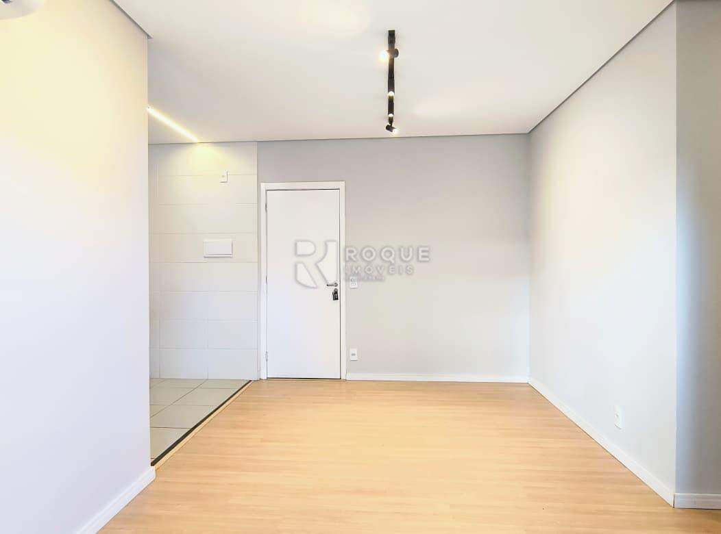 Apartamento para aluguel no bairro Chácara Boa Vista da Graminha: Sala
