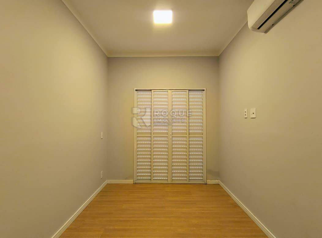 Apartamento para aluguel no bairro Chácara Boa Vista da Graminha: Dormitório 01