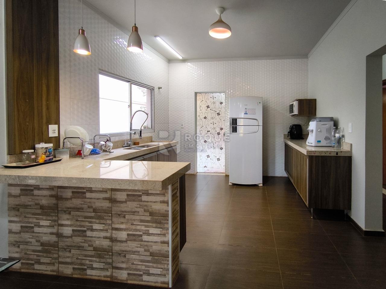 Casa em condomínio à venda no bairro Jardim Residencial Florida: COZINHA