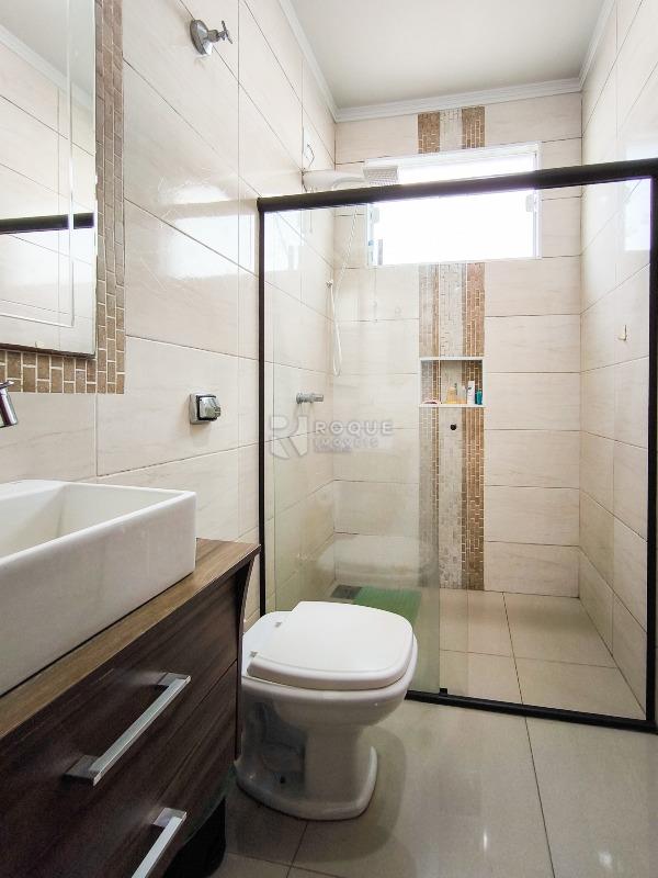 Casa em condomínio à venda no bairro Jardim Residencial Florida: BANHEIRO SOCIAL