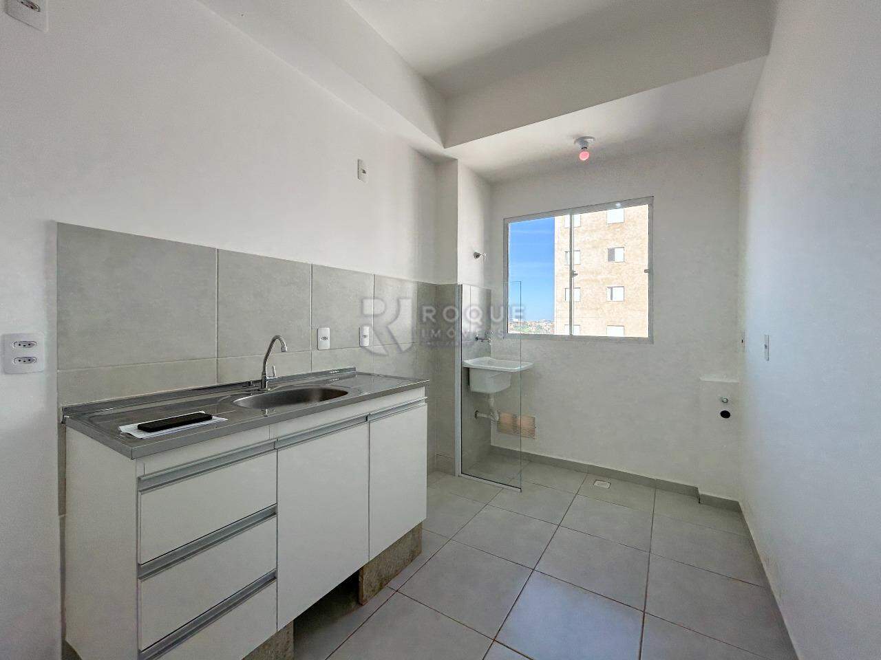 Apartamento para aluguel no bairro Parque Hippolyto: Cozinha