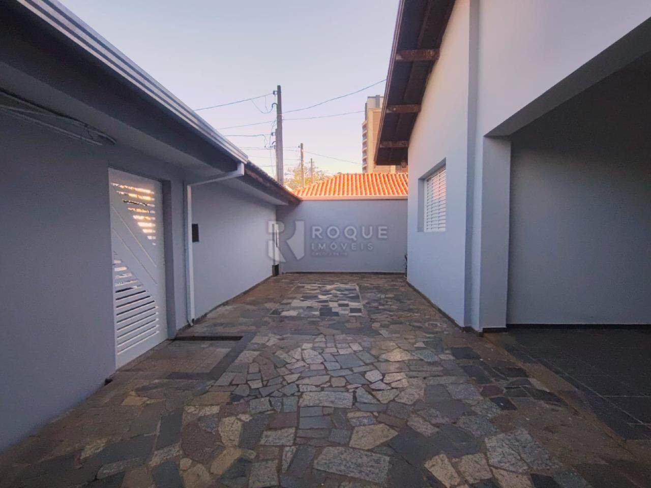 Casa Residencial para aluguel no bairro Centro: Garagem