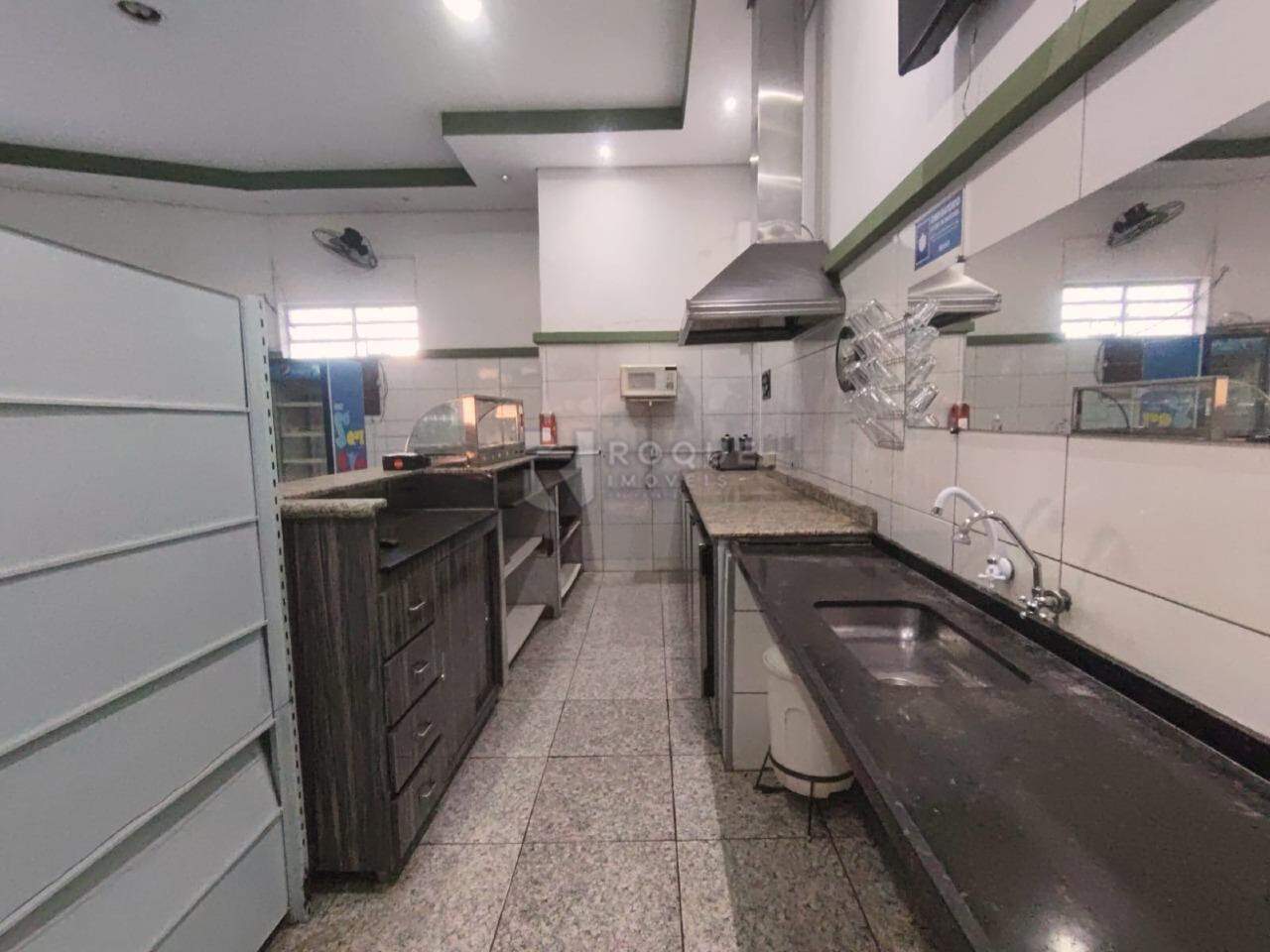 Salão para aluguel no bairro Parque Residencial Abílio Pedro: Salão 