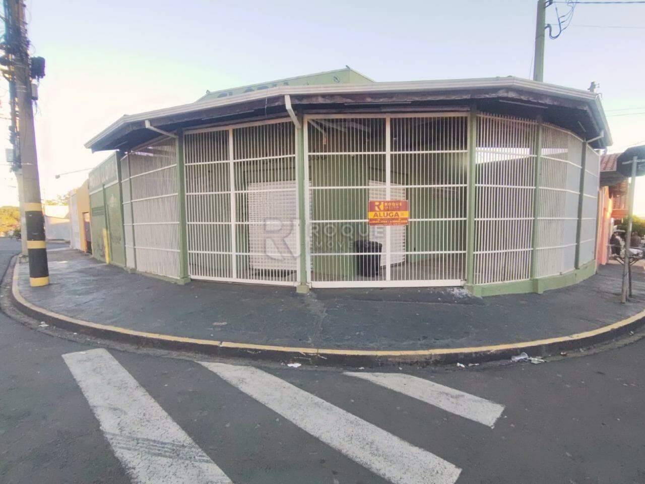 Salão para aluguel no bairro Parque Residencial Abílio Pedro: Fachada